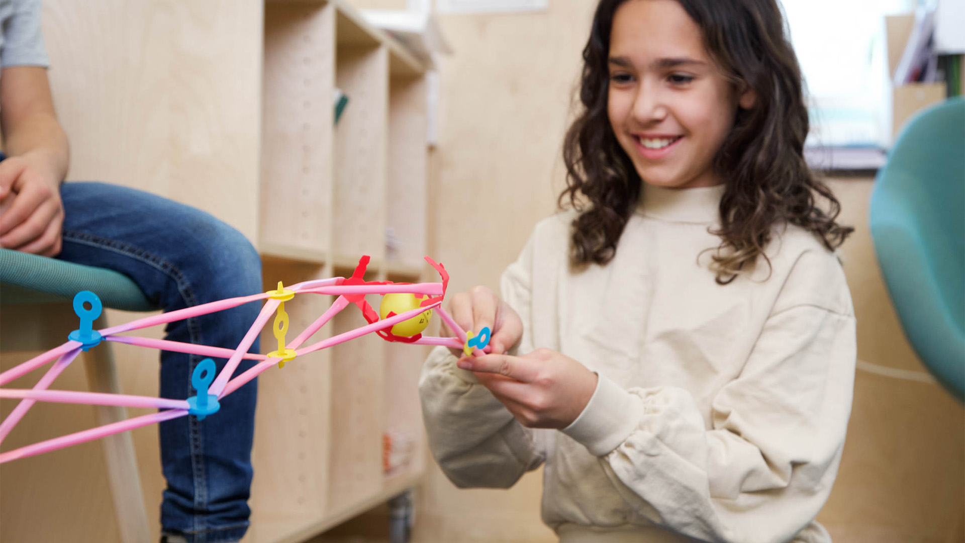 IMG_0432_Mechanical_Arm_Strawbees.com