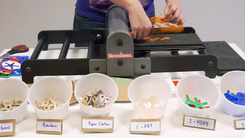 pag_pro_sustainability-station_sli02